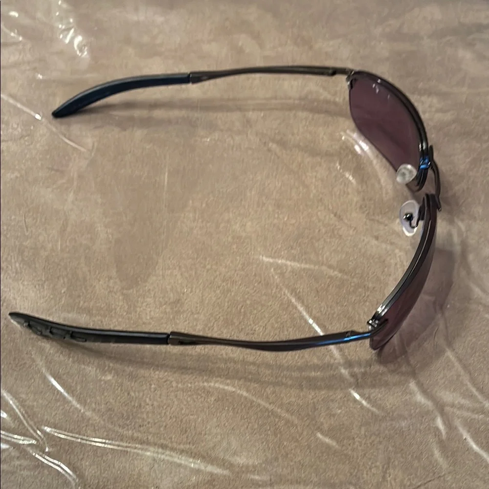 Men’s Stylish Black and Purple Sunglasses